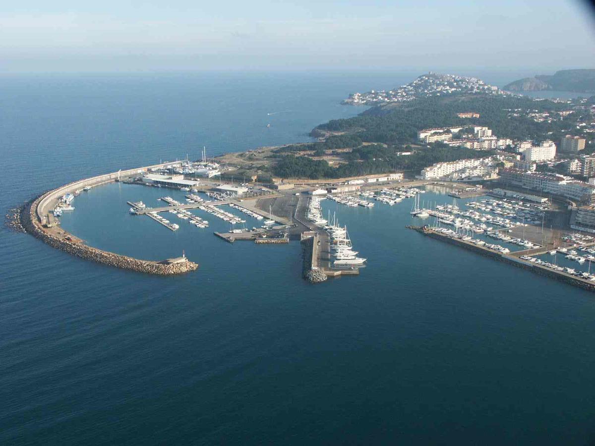 Avinguda Montgo L'Escala Exterior foto
