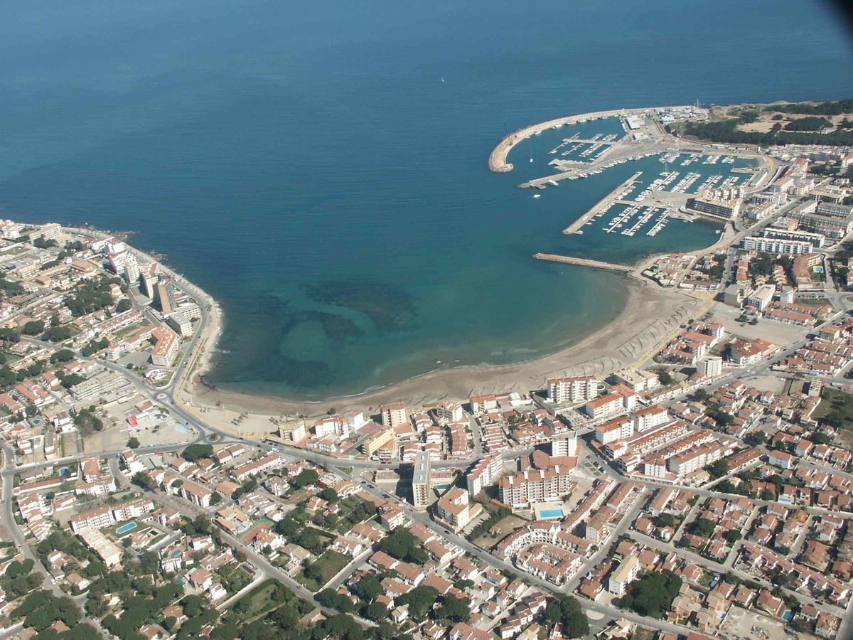 Avinguda Montgo L'Escala Exterior foto